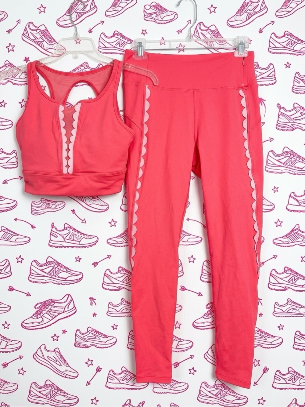 CALIA by Carrie Underwood Scallop Detail Activewear Set